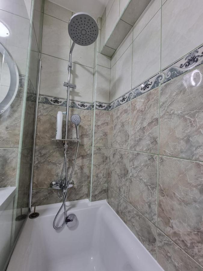 Clau Home Hunedoara Bagian luar foto